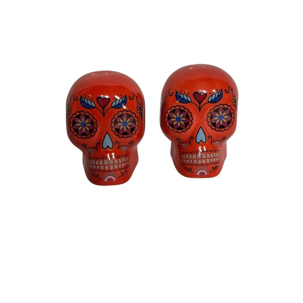 NEW sugar day of‎ dead skull SALT & PEPPER SHAKERS red